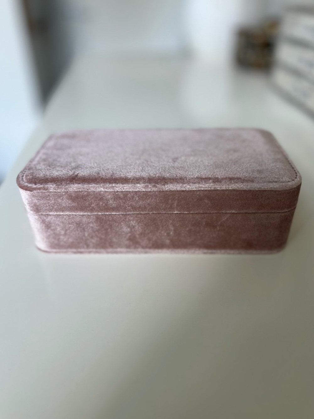 Blush Pink Velvet Jewellery Box. Ring Holder. Jewelry Box. NWT